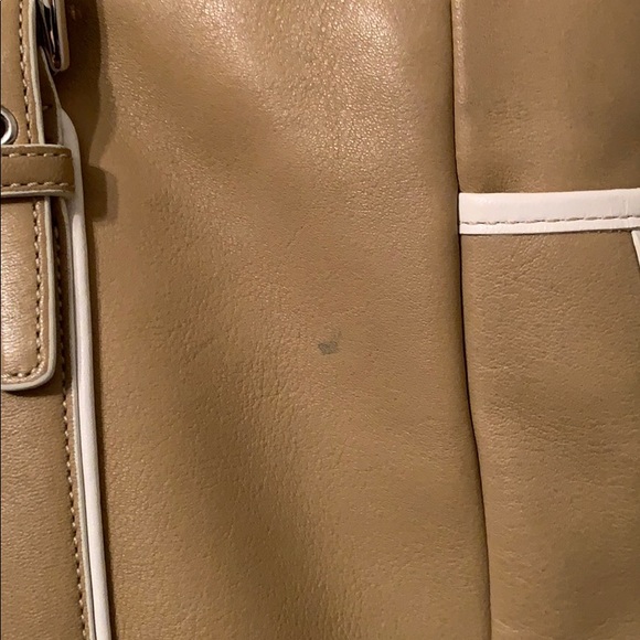 Coach Leather Shoulder Bag - Picture 5 of 8